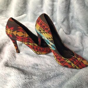 Native Print Pumps